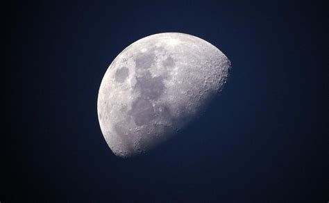 Encuentran oxido en la Luna y preocupa a científicos