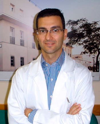 Entrevista al Dr. Carlos León, Cirujano Plástico
