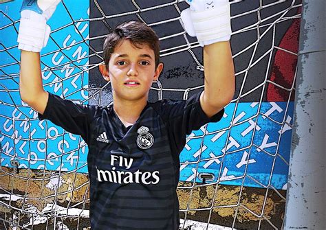 Equipación portero Real Madrid Niño #futbolmania # ...