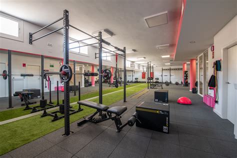 Equipamos el nuevo Gimnasio Municipal de La Roda de Andalucía Oss Fitness