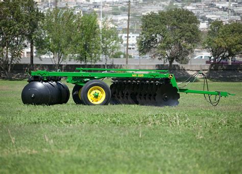 Equipartes Agrícolas | Rastra MX 225 | Equipo de labranza | John Deere ...