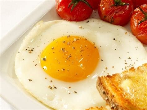 ¿Es bueno o malo comer huevo? — Mejor con Salud