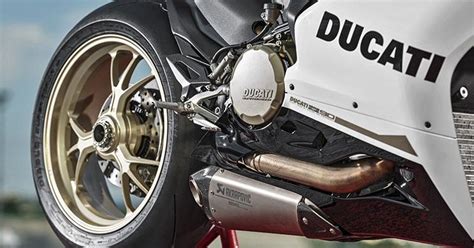 Es oficial: Ducati trabaja en una nueva Superbike con motor V4