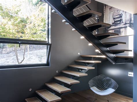 Escaleras Interiores | Acabados de Modular Home