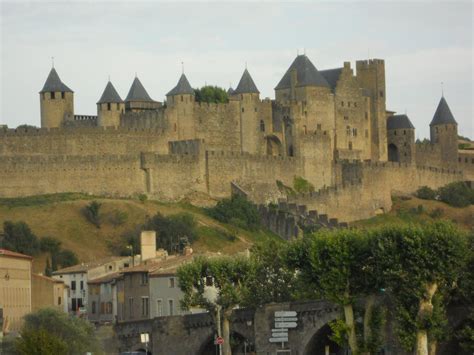 Escapadas M.Carratalá: Turismo por Carcassonne ciudad medieval, Francia