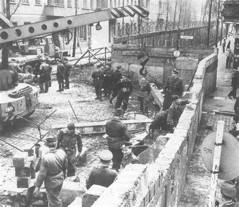 Esopino: Caída del muro de Berlín: ¿comenzó la libertad?