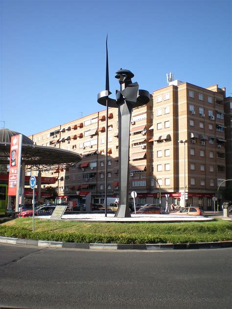 España Bizarra — Monumento al Quijote  Alcalá de Henares  De...