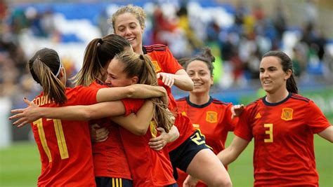 España   Canadá: el fútbol femenino de selecciones, en directo