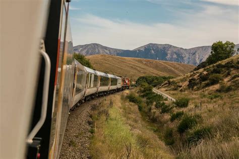 España contará con un nuevo tren low cost que conectará Madrid y ...
