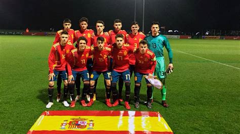 España debuta con victoria en el Torneo de Desarrollo UEFA ...