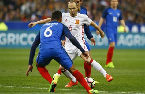 España derrota a Francia en un amistoso marcado por el VAR ...