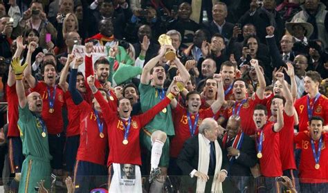 España juega el fútbol del futuro, según la FIFA RTVE.es