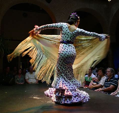 Espectáculos Flamencos en Sevilla: los mejores tablaos donde escuchar ...