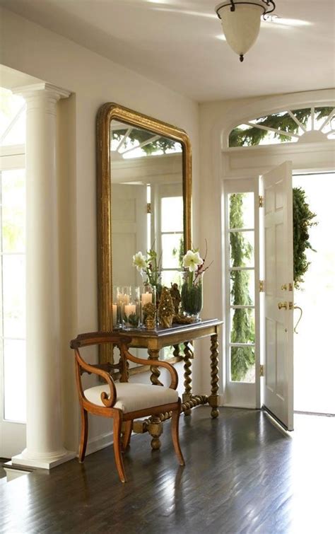 Espejos grandes para decorar el recibidor | Interiores de ...