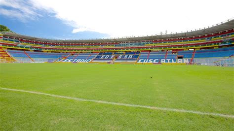 Estadio Cuscatlan Pictures: View Photos & Images of ...