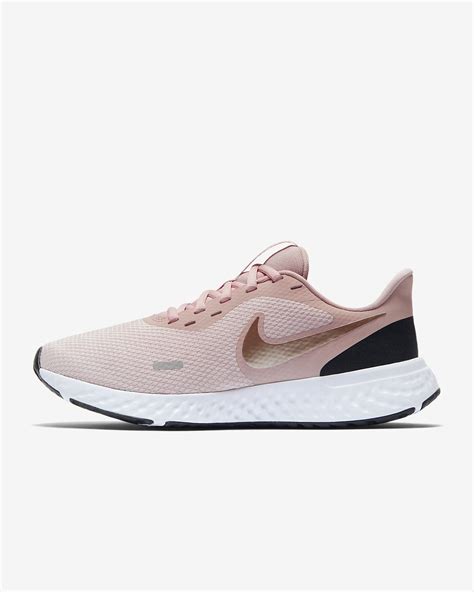 Estas son las mejores zapatillas running Nike para mujer de 2022 ...