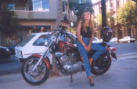 Estrenando moto, Palma 1998 | Motos, Palmas