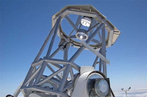 Estreno del mayor telescopio solar en Tenerife | Ciencia ...
