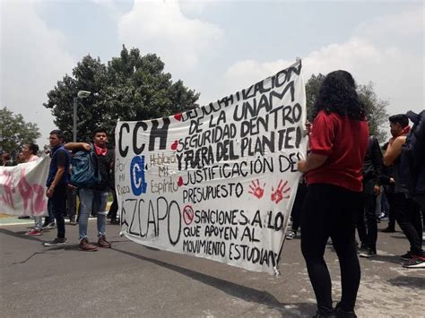 Estudiantes de la UNAM e IPN alistan marcha a Rectoría | Publimetro México
