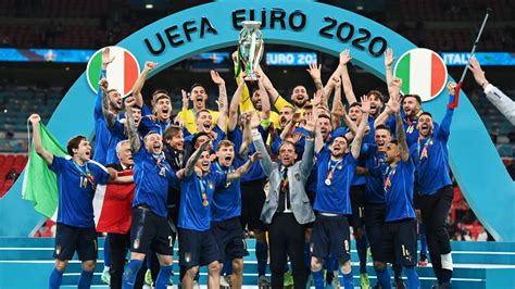 Euro 2020 final: Records broken as Italy beat England to ...