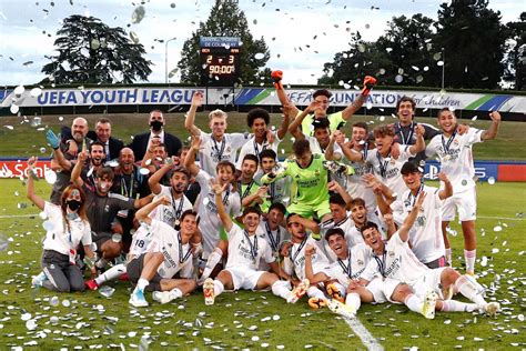 Europa Youth League  Final  |La  vigésimocuarta  | La Gran Familia