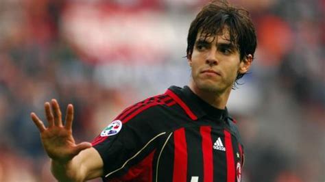 Everybody Is Pointing Out The Mistake On Kaka s 92 Rated ...