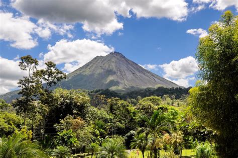 Excursión al volcán Arenal + Aguas termales, Guanacaste