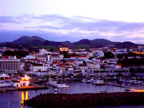 Excursion on the island of São Miguel and Ponta Delgada ...