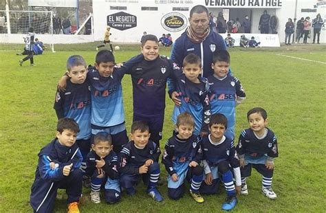 Exitoso encuentro de fútbol infantil en Argentino | FM Spacio 98.1 ...