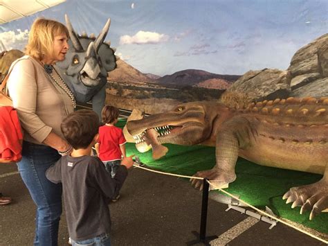 Expo Jurásico, la mayor exposición de Dinosaurios de ...