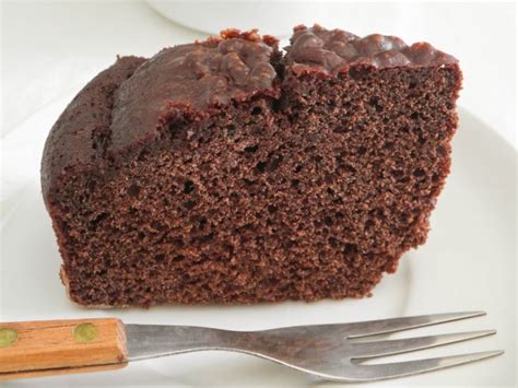 Extra Light Chocolate Cake Recipe | CDKitchen.com