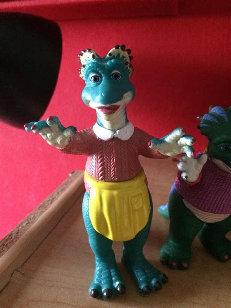 Familia Sinclair Dinosaurios Serie Nene Consentido Vintage ...