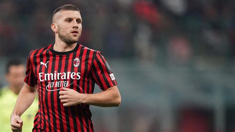 Fans des AC Mailand sind sauer auf Ante Rebic