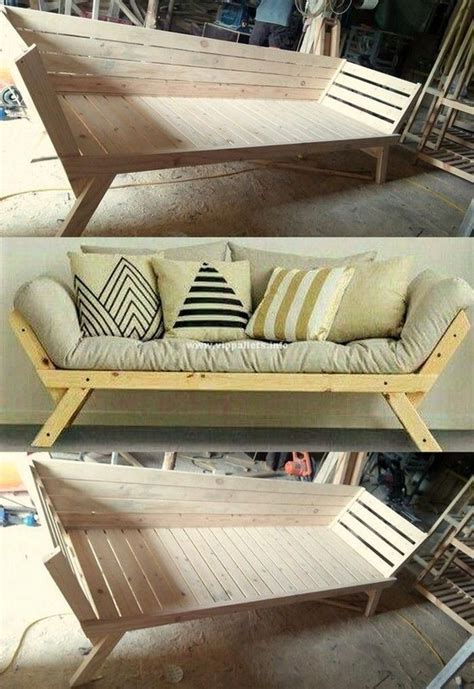 Fantstic Wooden Pallets Sofa Ideas #sofaideaswooden # ...