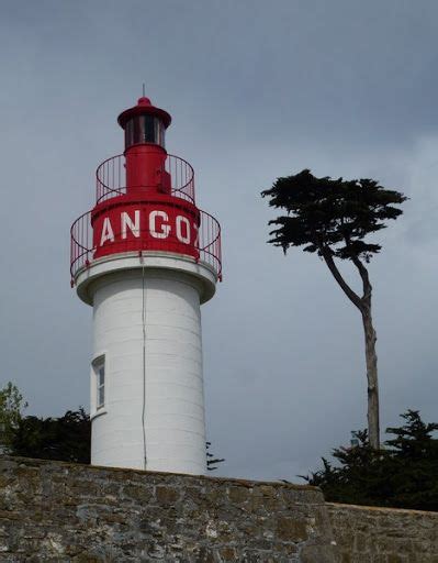 Faro de Langoz, Loctudy 1. in 2020 | Lighthouse, Image ...
