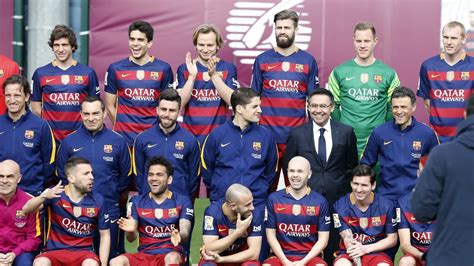 FC Barcelona photo session  season 2015/16    YouTube