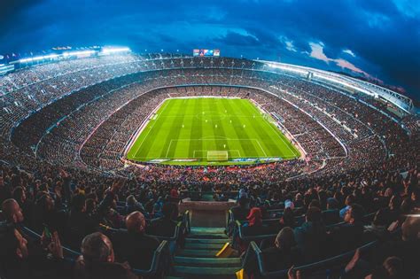 FC Barcelona promotes an intelligent ticket sales model