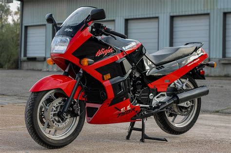 Featured Listing: 1989 Kawasaki Ninja GPX750R for Sale   Rare ...