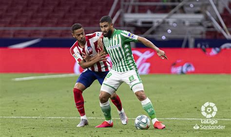 Fekir, novedad en el nuevo entrenamiento del Betis ...