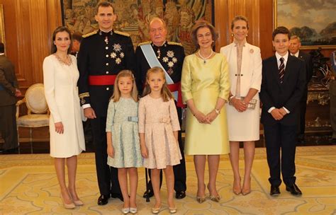 Felipe VI cumple 3 años como Rey de España con una nota de ...