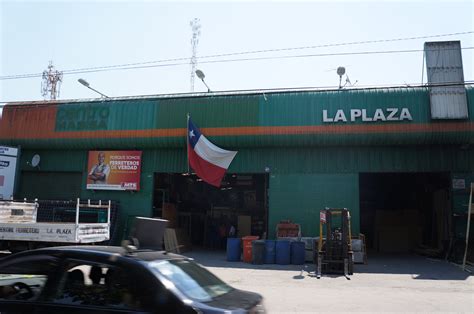 Ferretería La Plaza   MTS