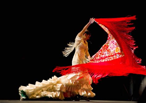 Festival Cante de las minas Tour | Flamenco, Bailaora, Manton de manila