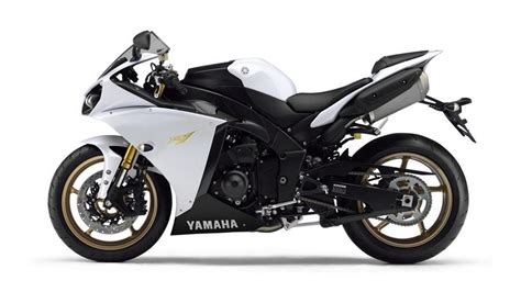 Ficha técnica de la Yamaha YZF R1 2013   Masmoto.es