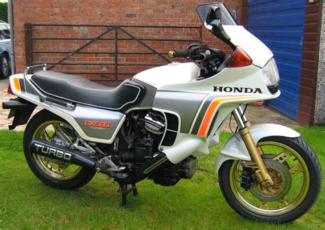 Fichas de motos clásicas: Honda CX 500 Turbo 1982