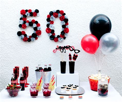 Fiesta 50 cumpleaños en colores blanco, negro y rojo ...