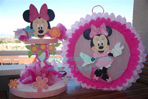 Fiestas y Sonrisas: Piñata y Piruletero de Minnie Mouse