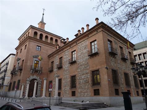 File:Casa de las 7 Chimeneas  Madrid  06.jpg   Wikimedia ...