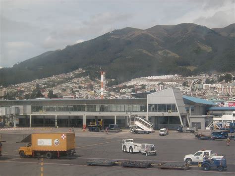 File:Mariscal Sucre International Airport, Quito, Ecuador.JPG