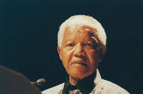 File:Nelson Mandela, 2000  3 .jpg   Wikimedia Commons
