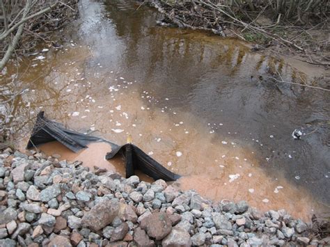 File:Petitcodiac water pollution.jpg   Wikipedia